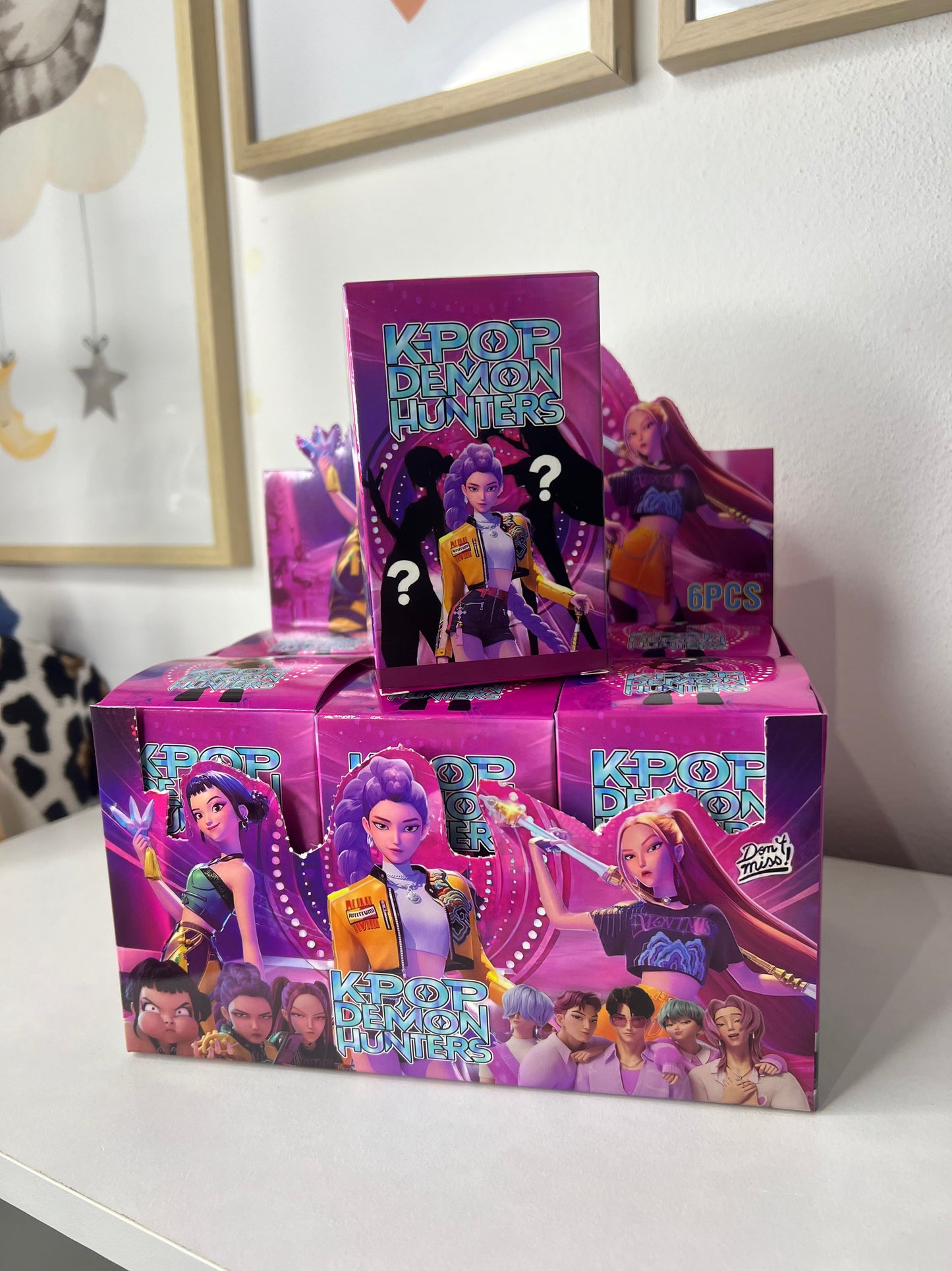 Surprise Figures- K-Pop Demon Hunters