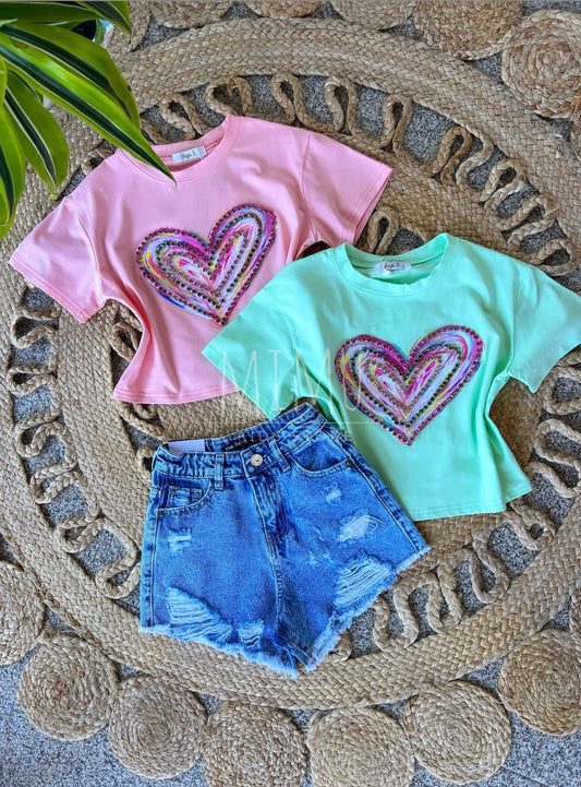 Calções ganga e T-shirt Cropped(artigos comprados individualmente)