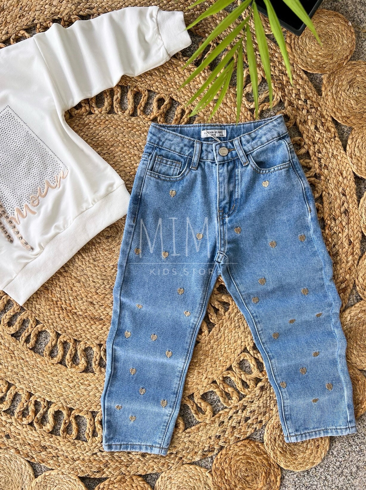 Calças e camisola Amour (artigos comprados individualmente)