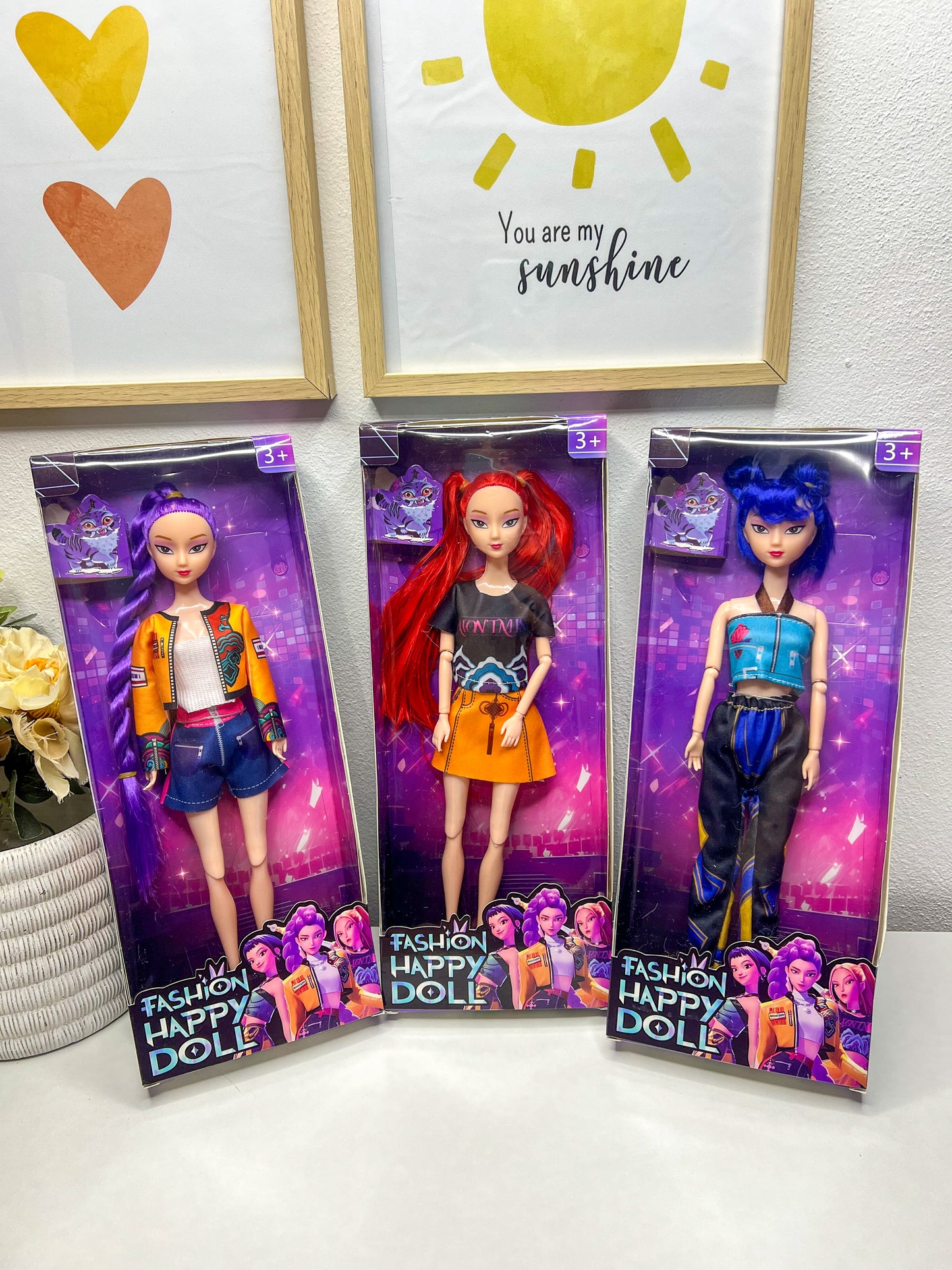 Articulated dolls - The K-Pop Warriors (Rumi, Mira, Zoey)