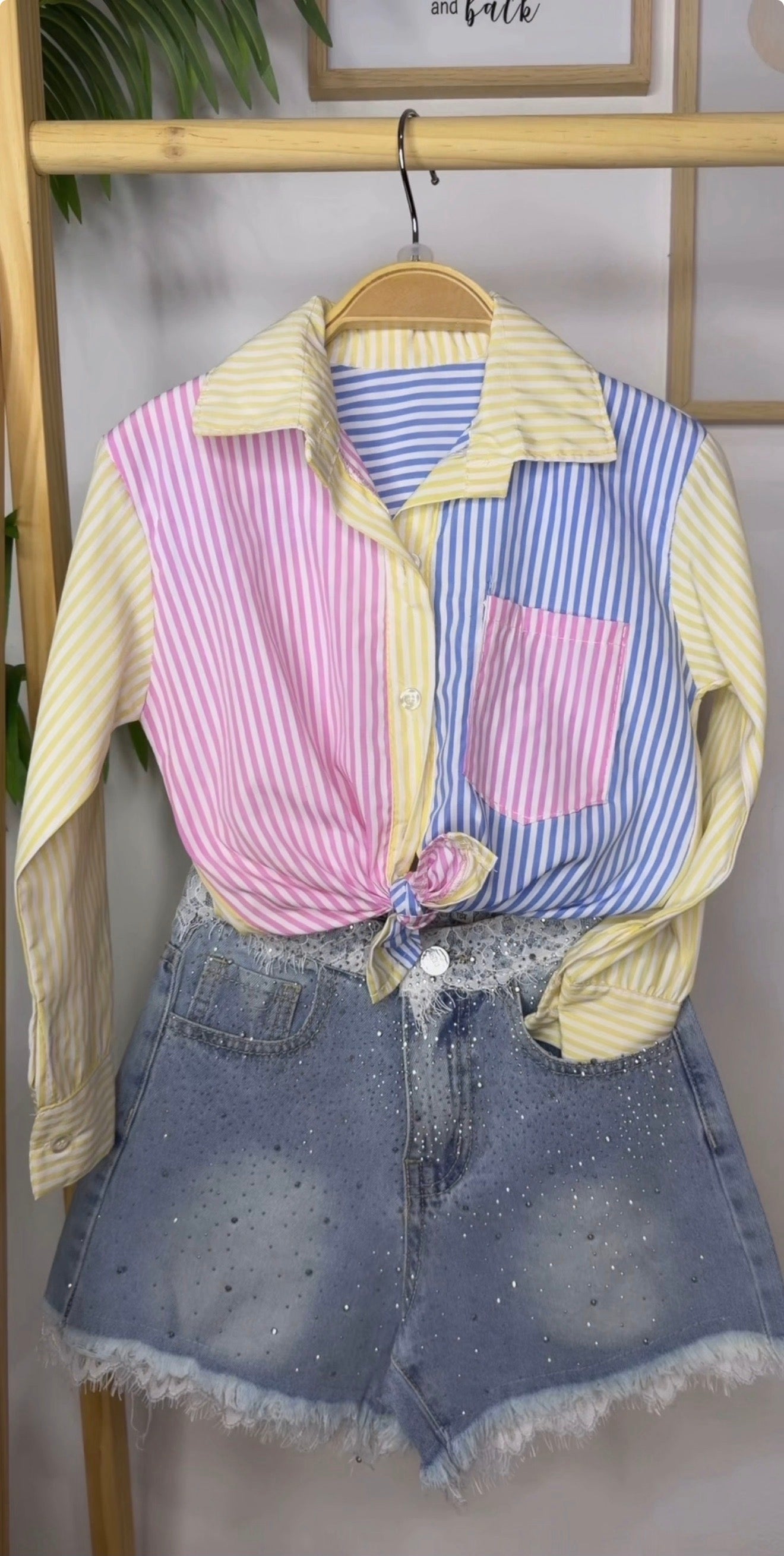 Calções renda e camisa listrada(artigos comprados individualmente)