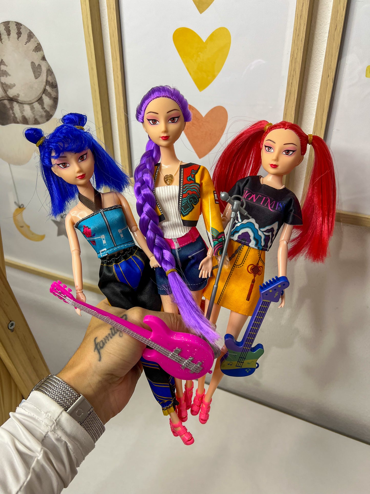 Dolls: The K-Pop Warriors with music (Rumi, Mira, Zoey)