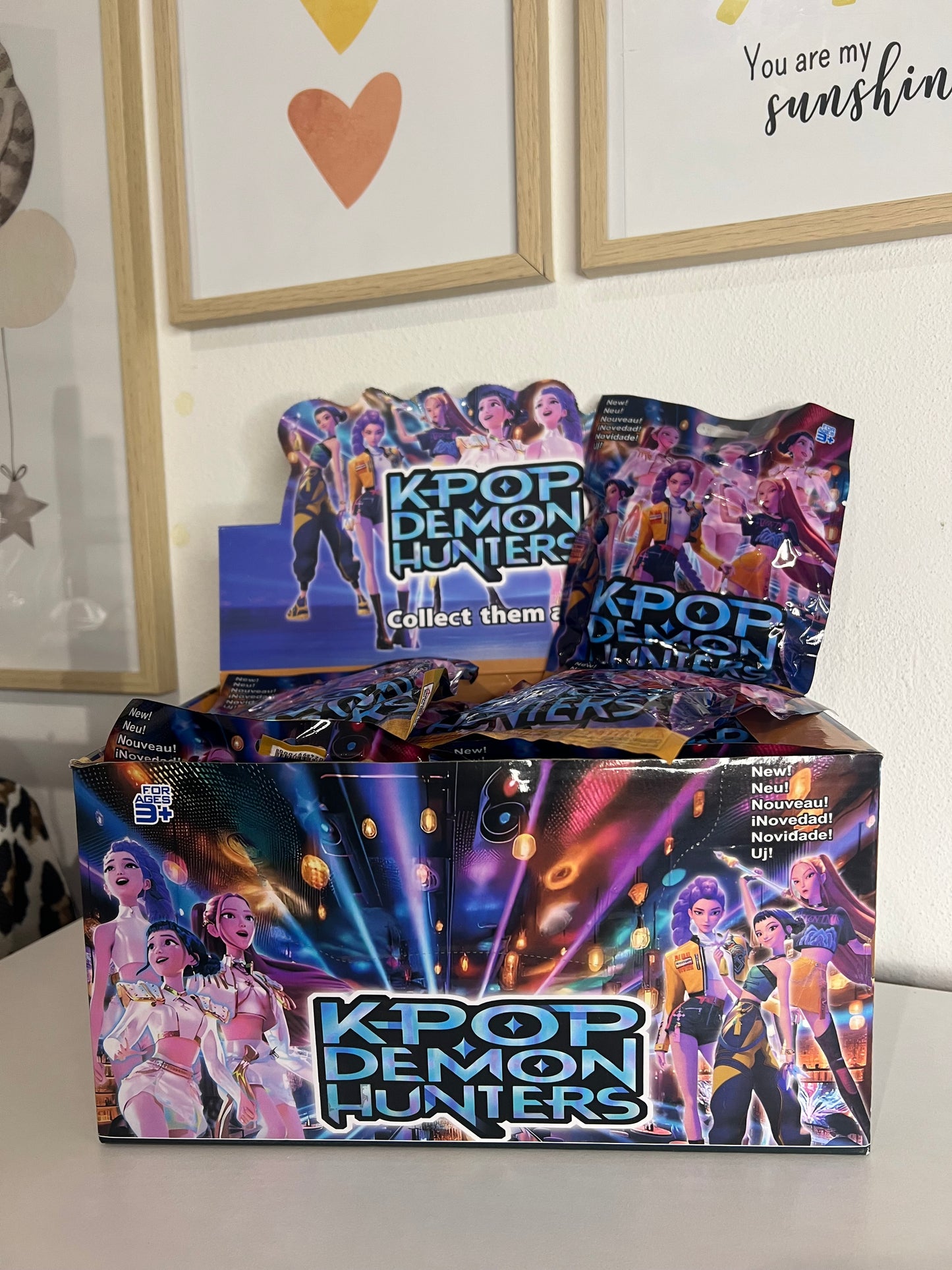 Surprise Bag - K-Pop Demon Hunters Figures