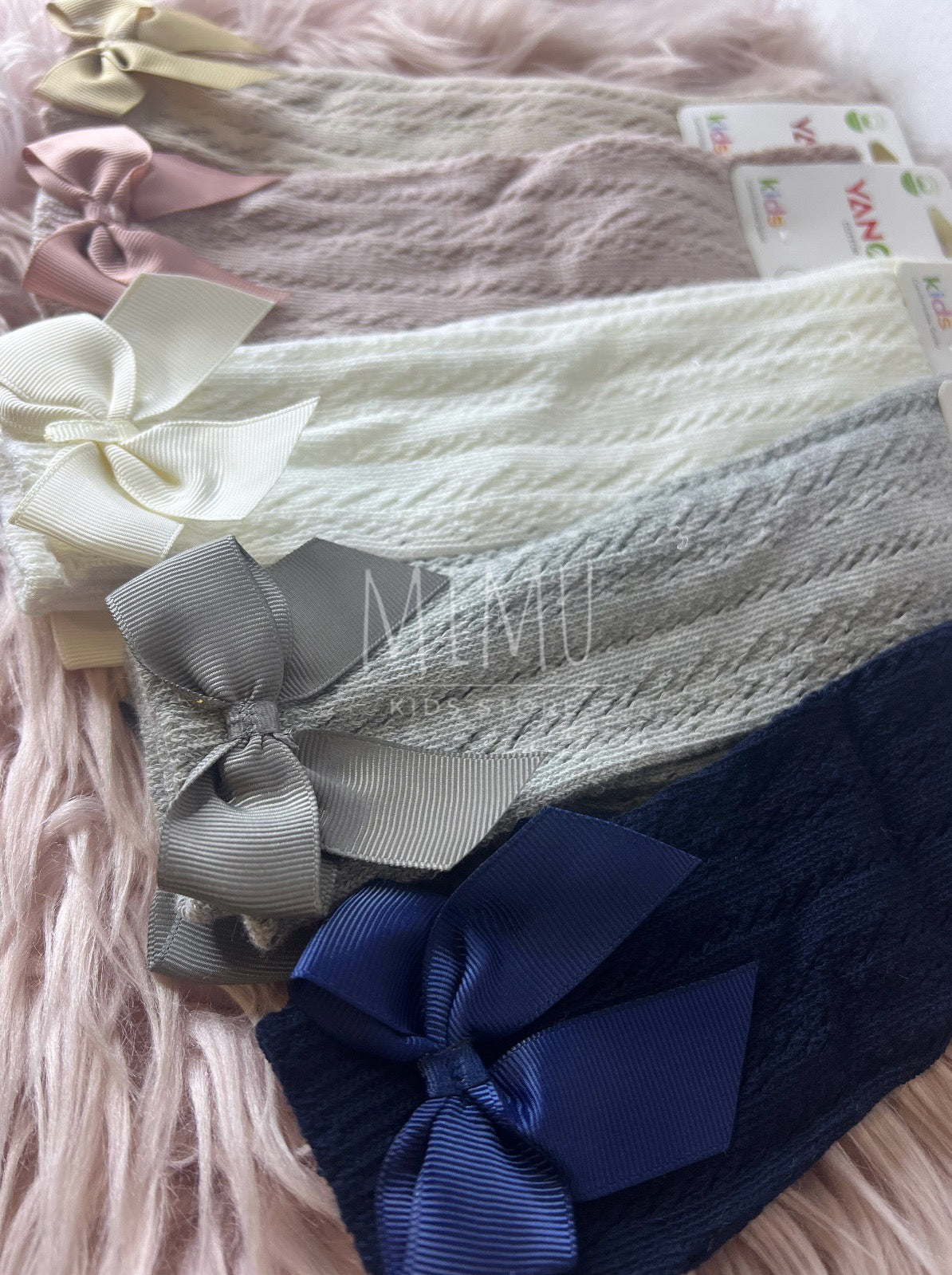 Knee high socks with bow