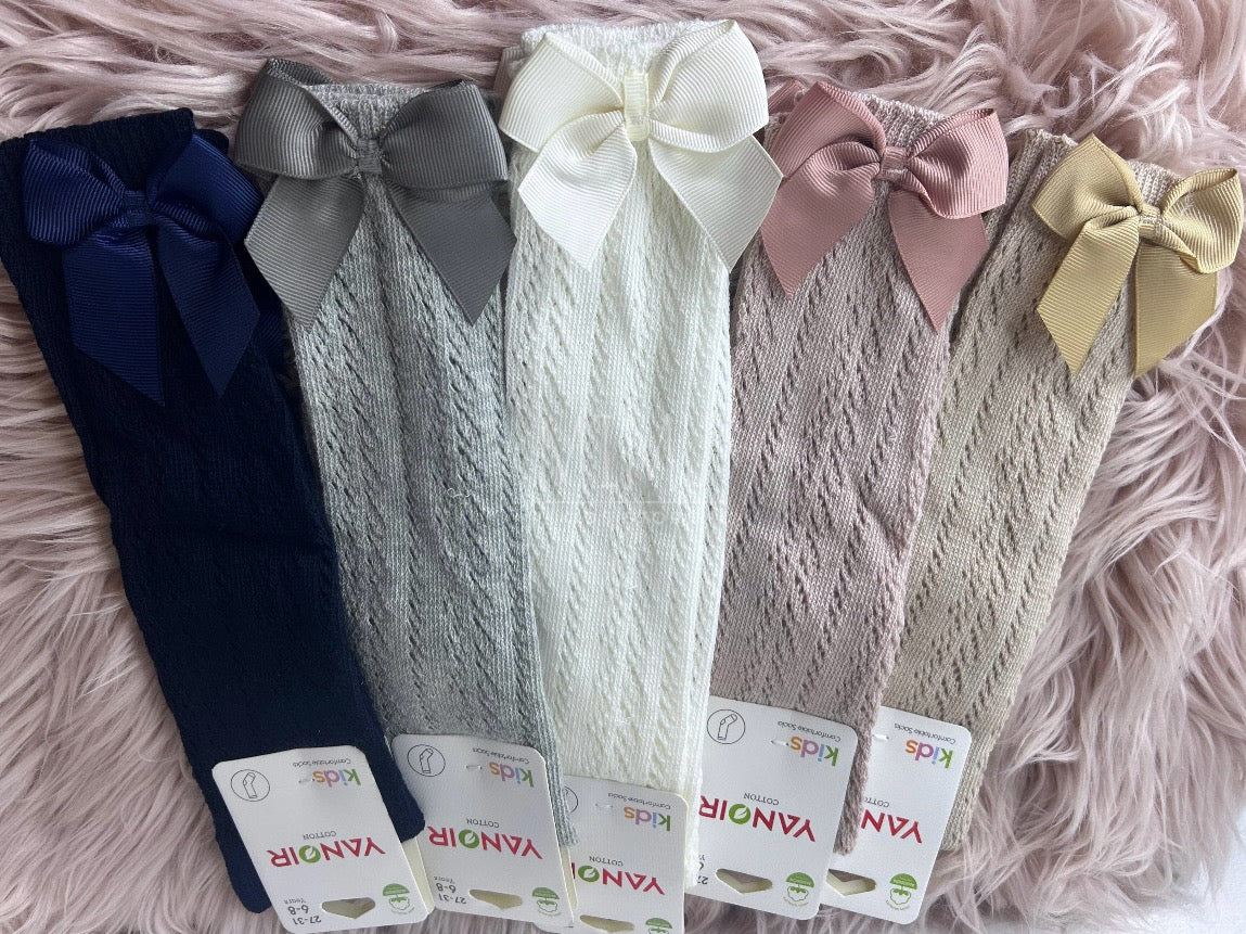 Knee high socks with bow