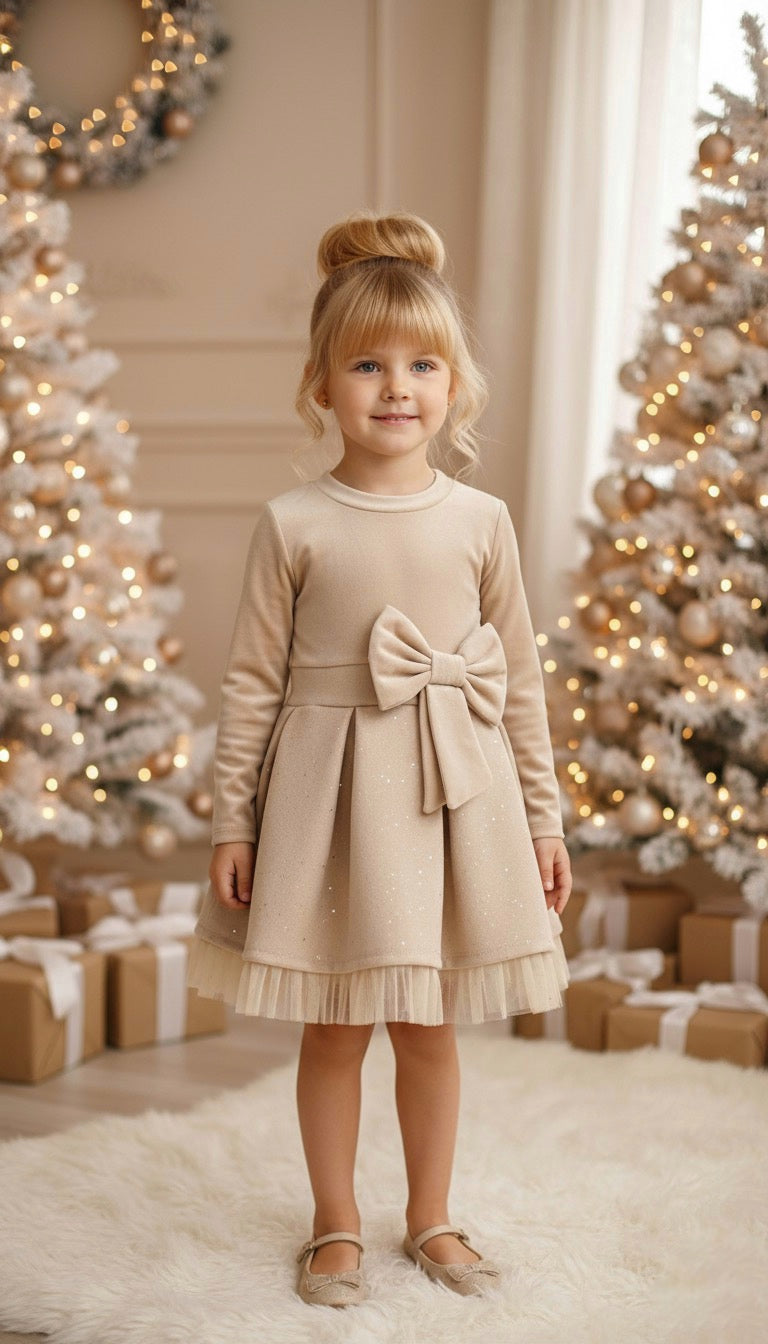 Holly dress in beige.